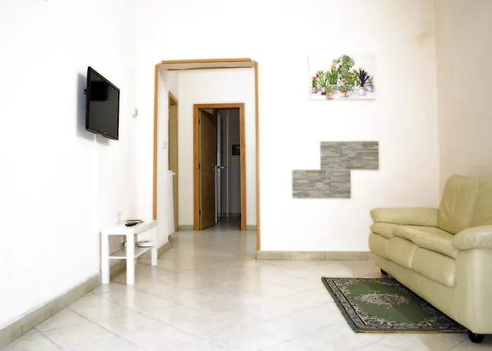 Nonna Luisella Nyaraló Nápoly